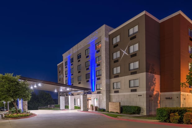 Images Holiday Inn Express & Suites Mesquite by IHG