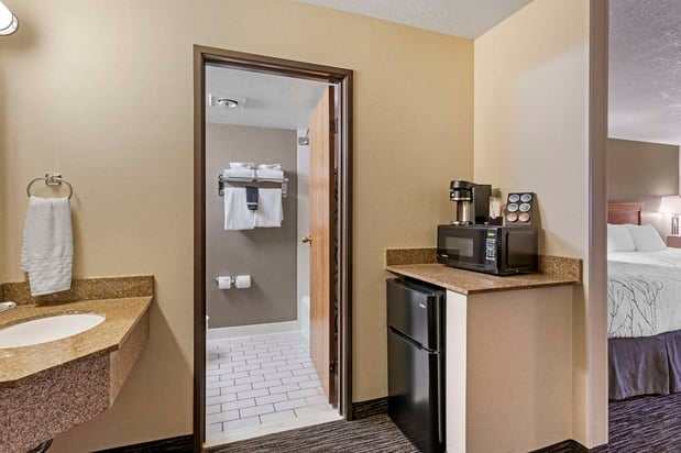 Images Best Western Plus Landmark Inn