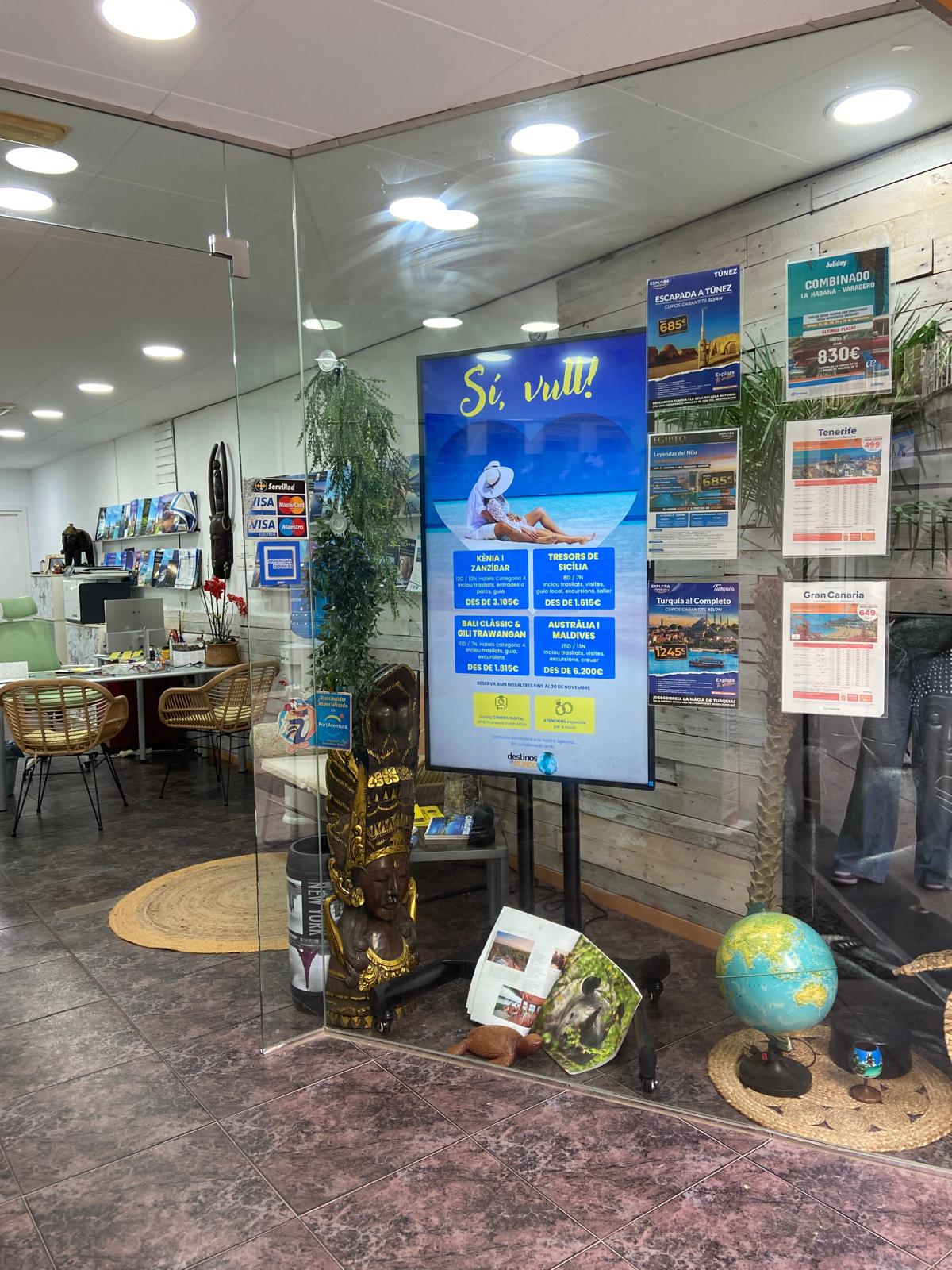 Images Adunna Tours