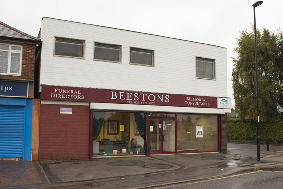 Images Closed - Beestons Funeral Directors