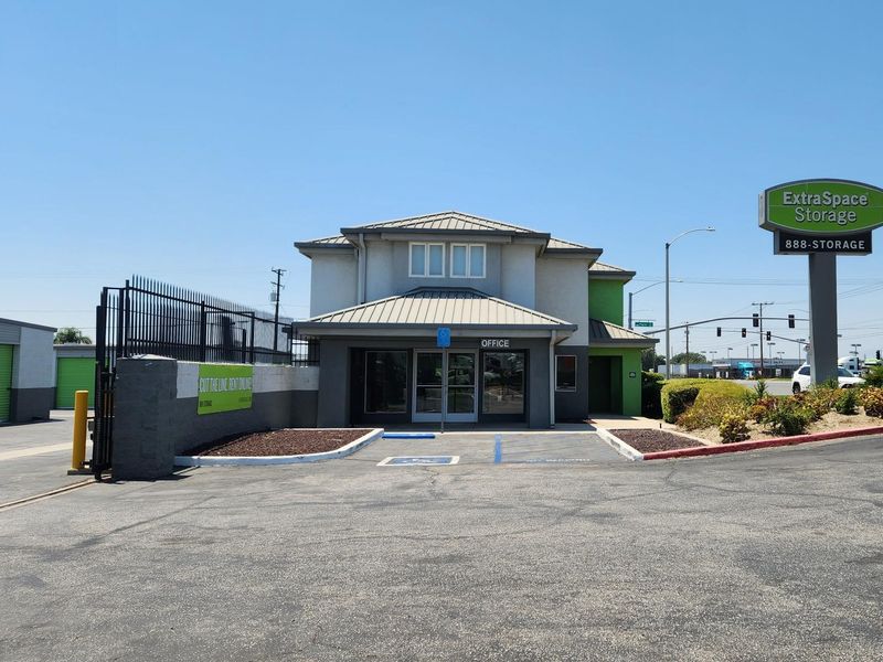 Alternate Beauty Image - Extra Space Storage at 15713 Valley Blvd, Fontana, CA 92335