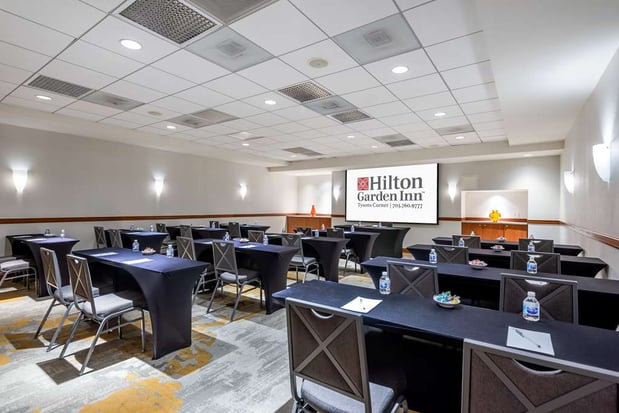 Images Hilton Garden Inn Tysons Corner