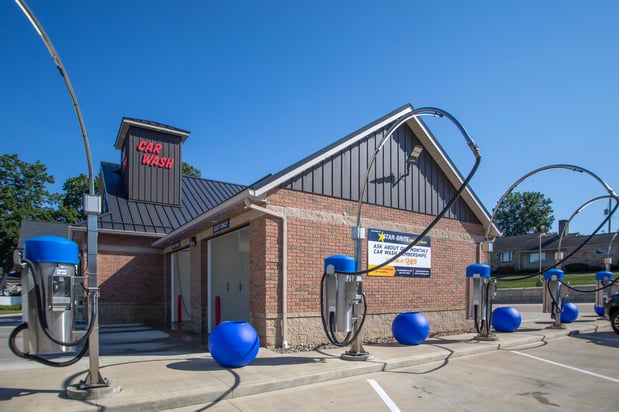 Images Star-Brite Car Wash