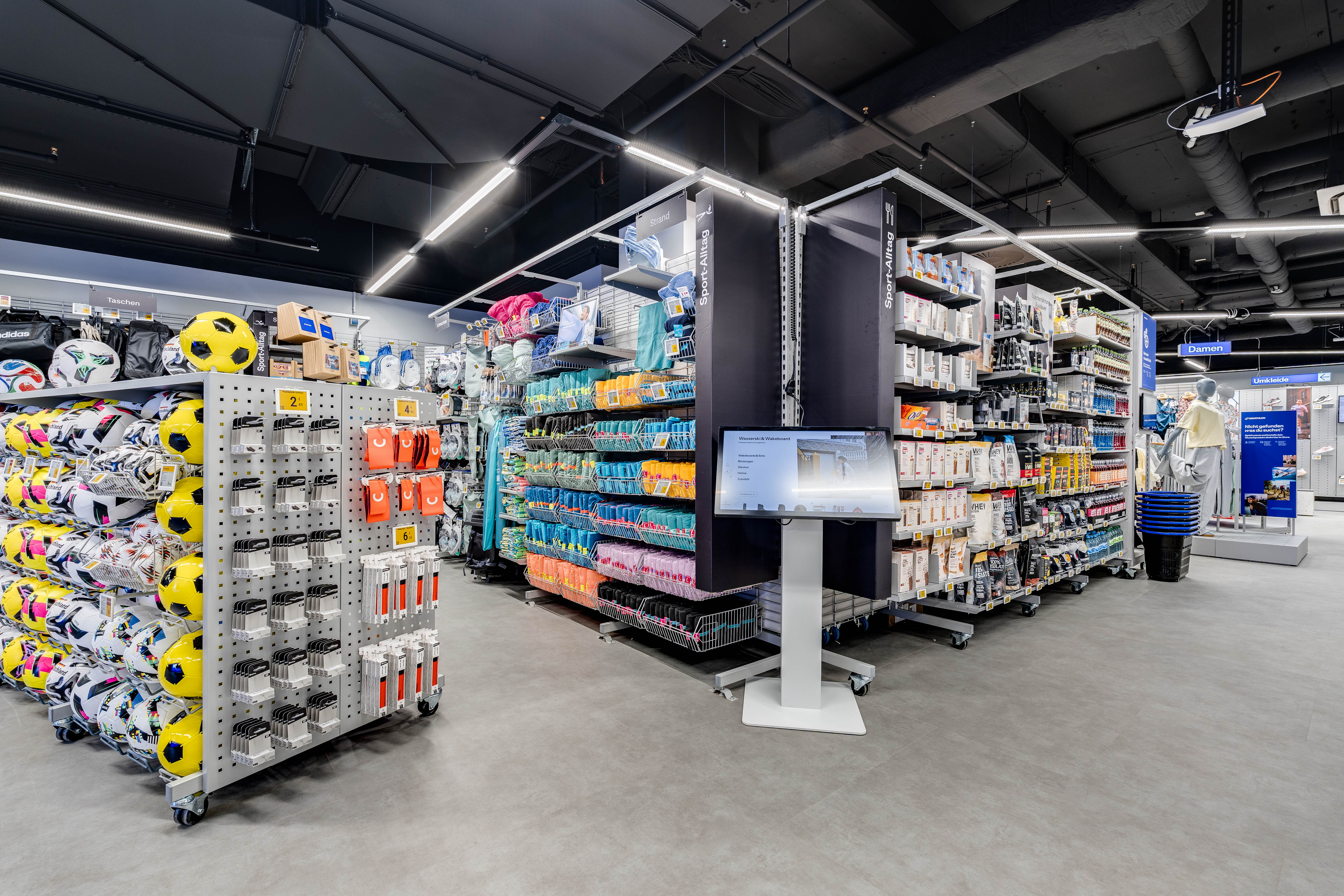 DECATHLON Connect Leipzig Hauptbahnhof, Willy-Brandt-Platz 1 in Leipzig