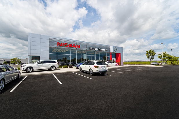 Images Russ Darrow Nissan of Milwaukee Service Center