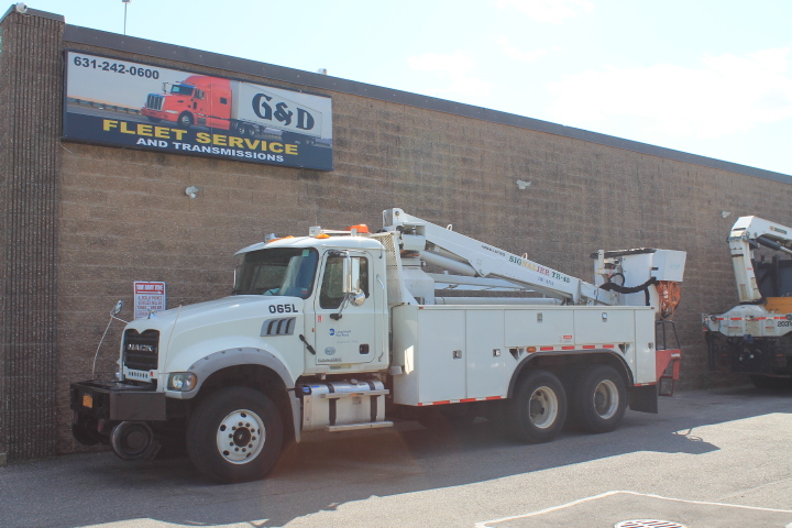 G&D Transmission and Fleet Service Photo