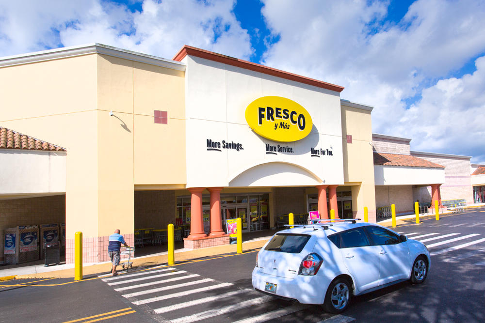 Fresco Y Mas Supermarket at Shops at Palm Lakes Shopping Center