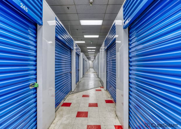 Images CubeSmart Self Storage