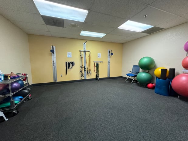 Images County Line Chiropractic Medical & Rehab