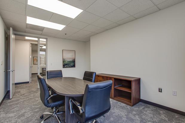 Images Pasadena Villa Outpatient - Chantilly