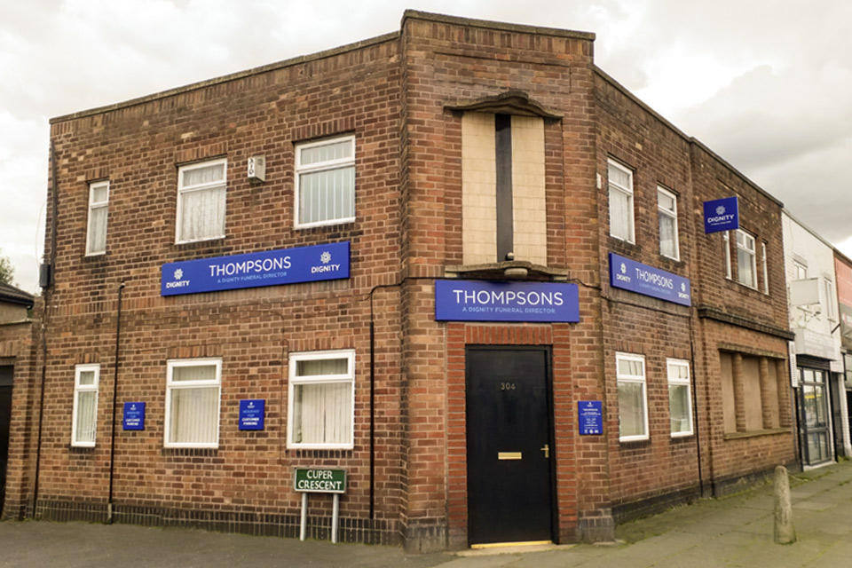 Thompsons Funeral Directors Huyton 01514 891198