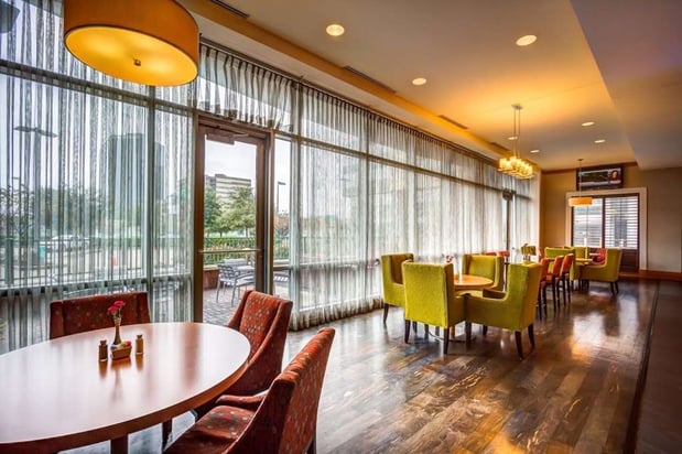 Images Embassy Suites by Hilton Houston Energy Corridor