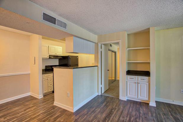 Images Tamarind Bay Apartments