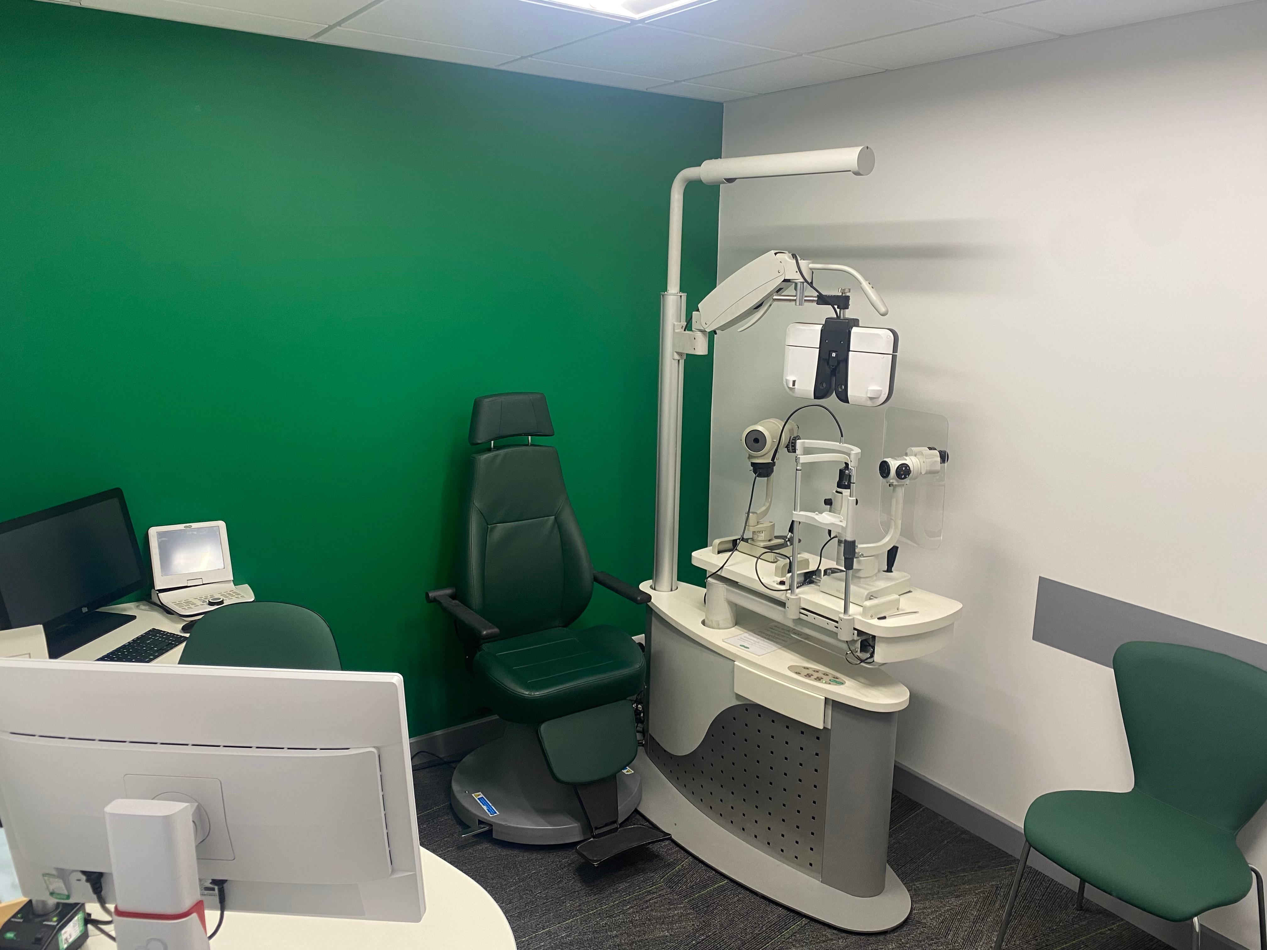 Images Specsavers Opticians and Audiologists - Tonbridge