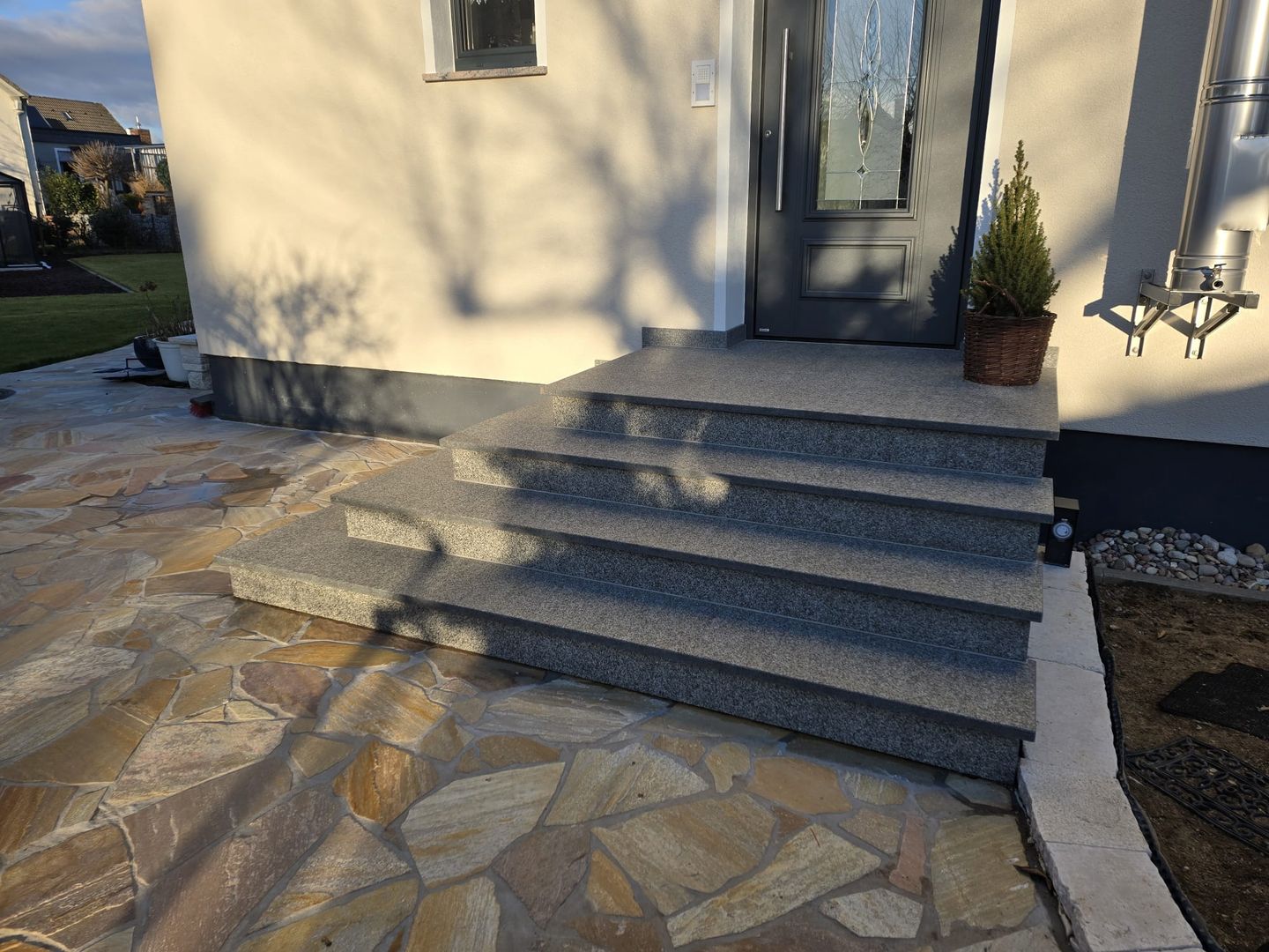 Steinmetz Detzner, Hanauer Landstr. 94 in Großkrotzenburg