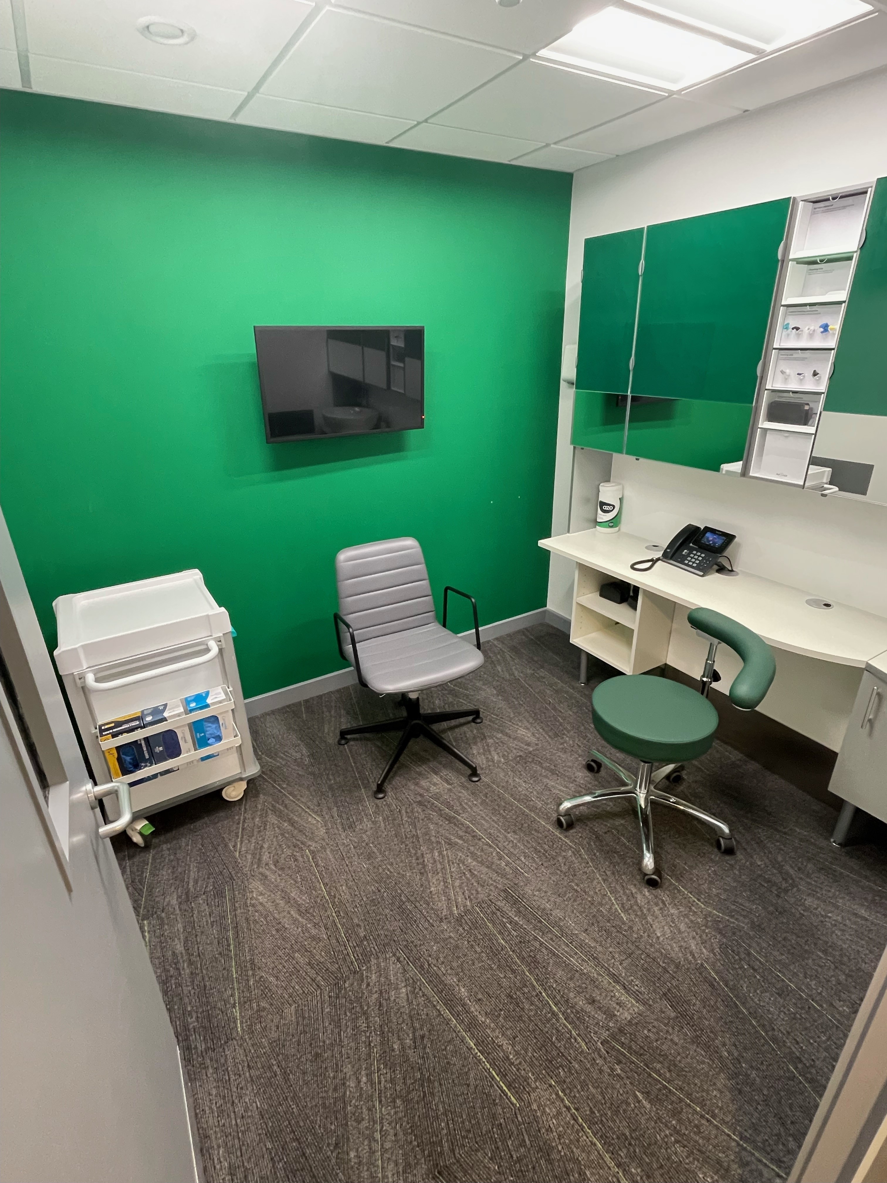 Specsavers Opticians and Audiologists - Irvine