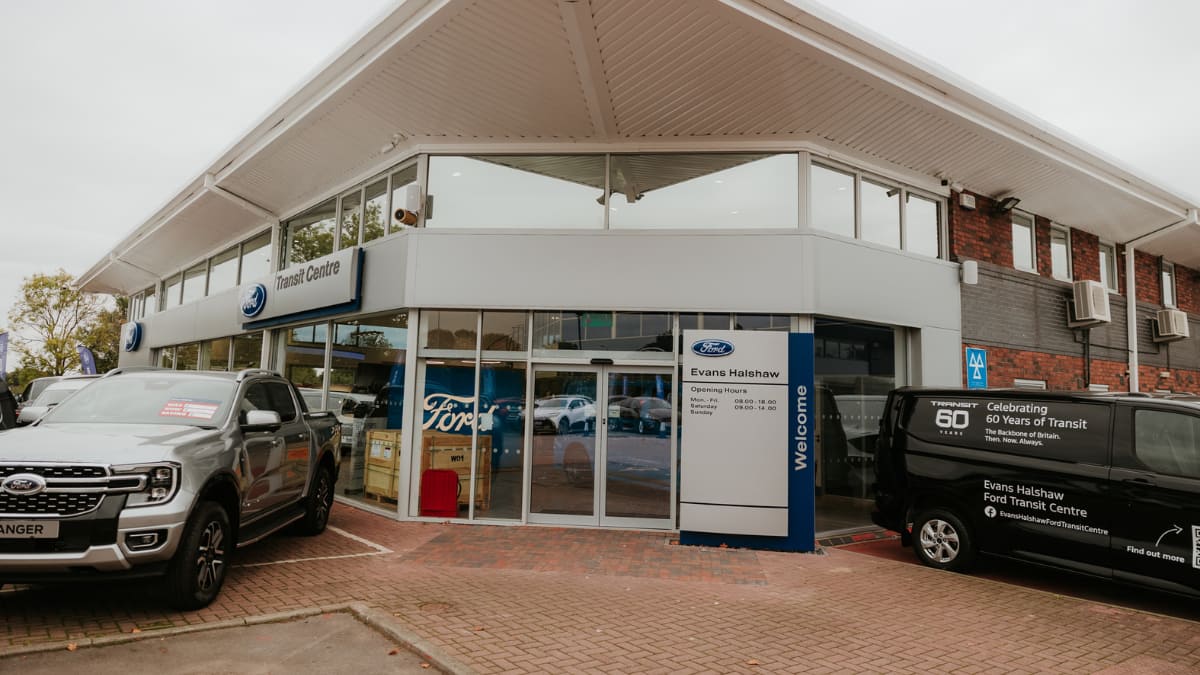 Images Ford Transit Centre Darlington