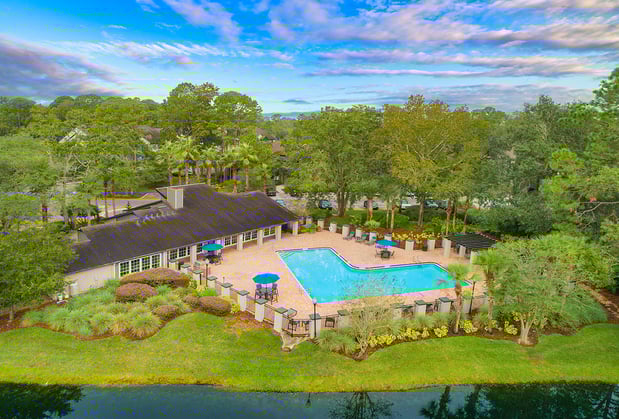 Images MAA Carrollwood