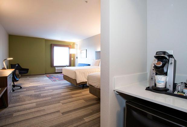 Images Holiday Inn Express & Suites Columbus - Worthington by IHG