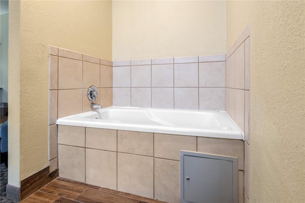 Images Best Western Plus Shamrock Inn & Suites