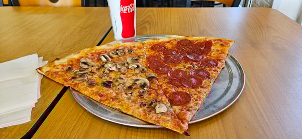 Images Randy's Pizza