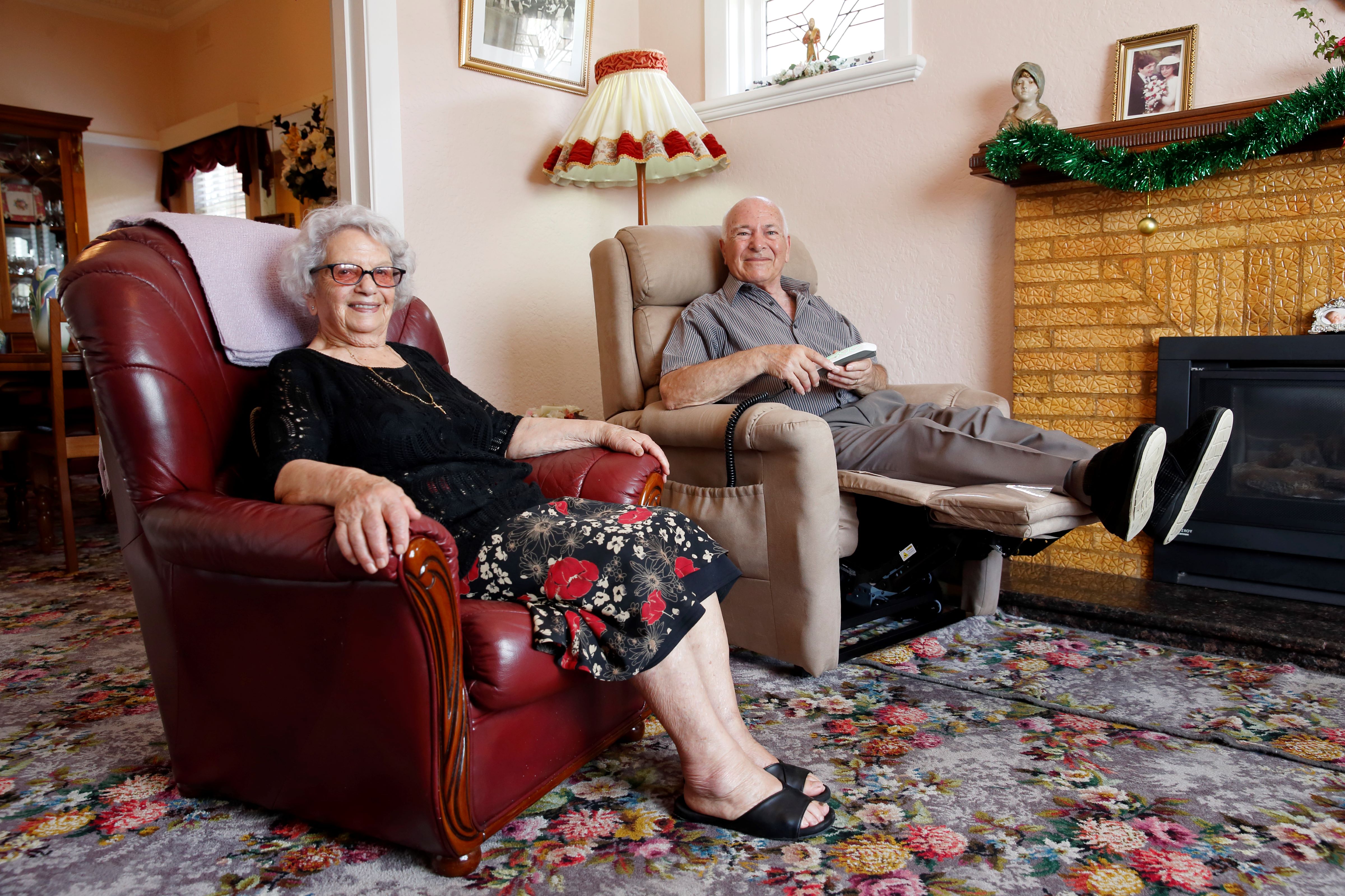 Images Uniting AgeWell Tasmania South Home Care