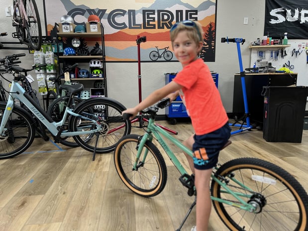 Images CYCLERIE eBikes and Service