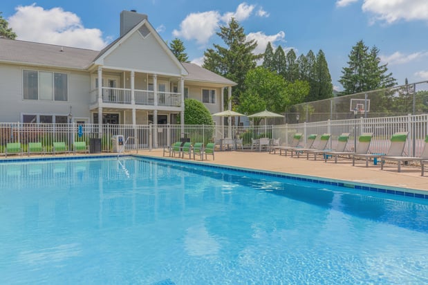 Images Arbor Landings Apartments