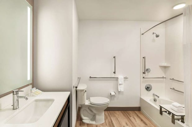 Images Hilton Garden Inn Seattle Airport