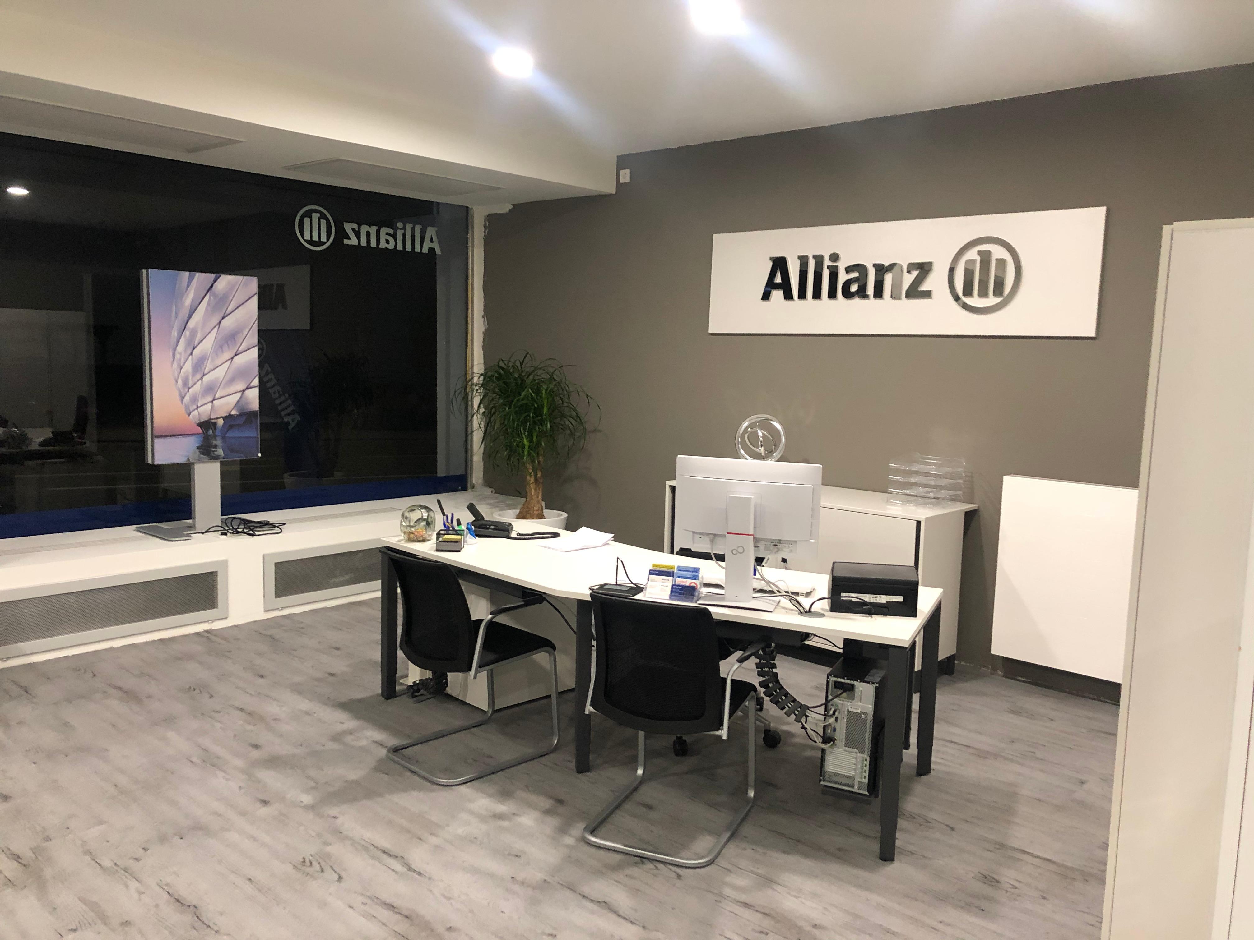 Allianz Versicherung Bernd Zepf Generalvertretung 3 Bewertungen Aldingen Uhlandstr Golocal