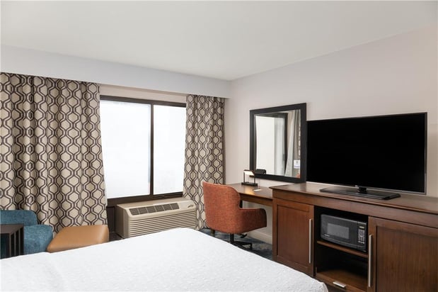 Images Hampton Inn Portland East