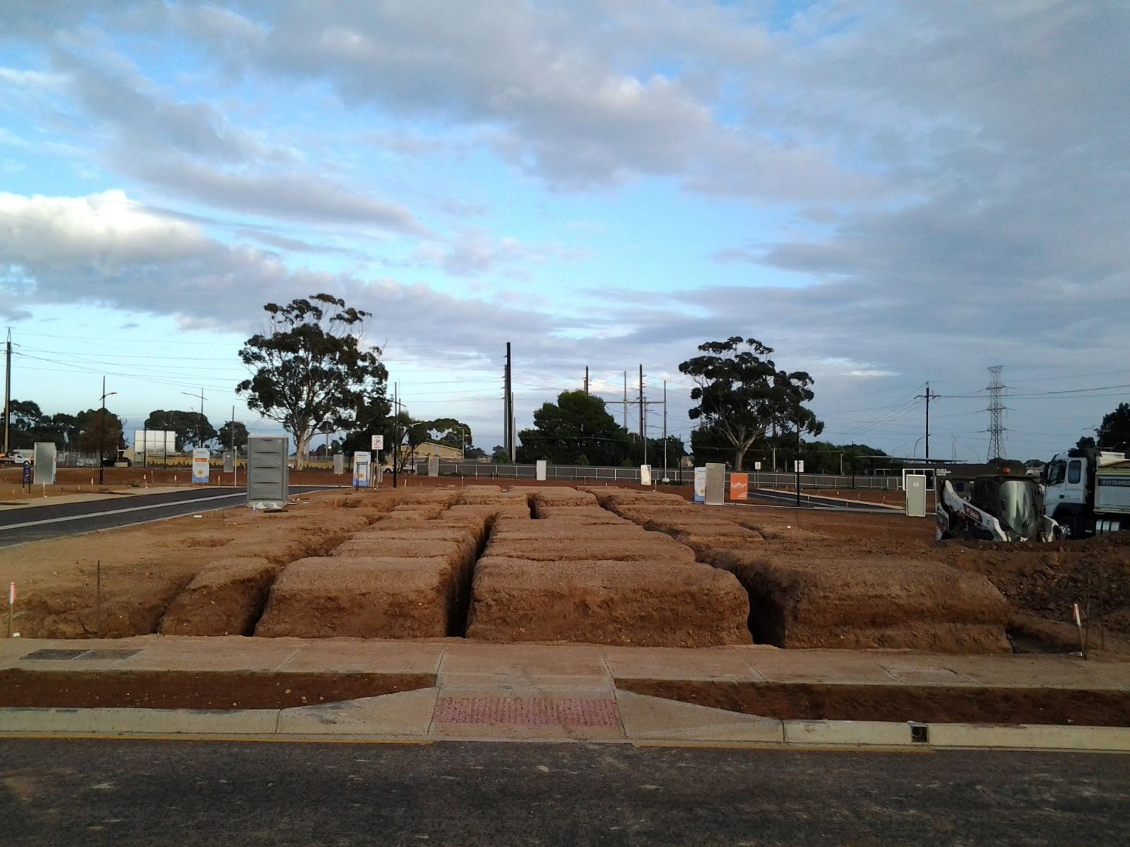 Images M & F Colangelo Constructions Pty Ltd