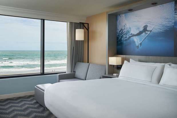 Images Hilton Cocoa Beach Oceanfront