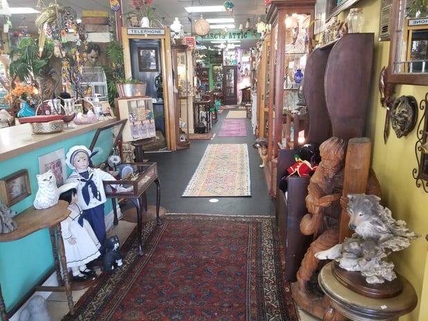 Images Marcy's Attic