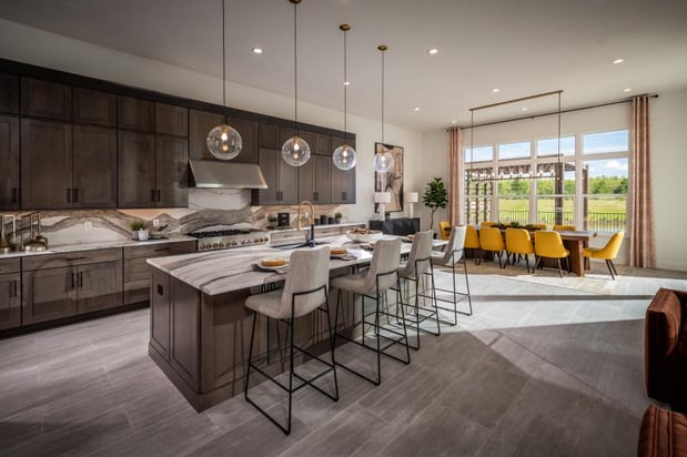 Images Laurel Pointe