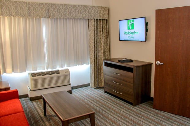 Images Holiday Inn & Suites Denver Tech Center-Centennial by IHG