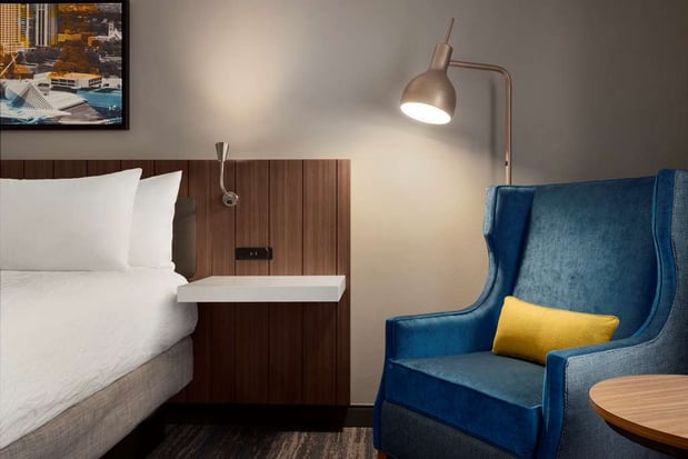 Images Hilton Garden Inn Milwaukee Brookfield Conference Center