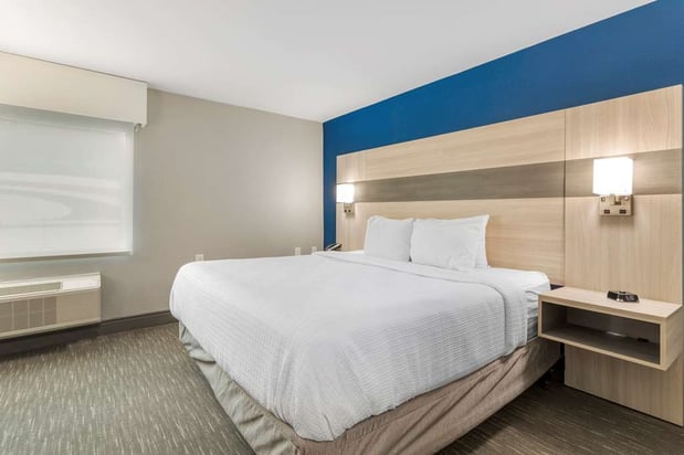 Images Best Western Plus Magnolia Inn & Suites