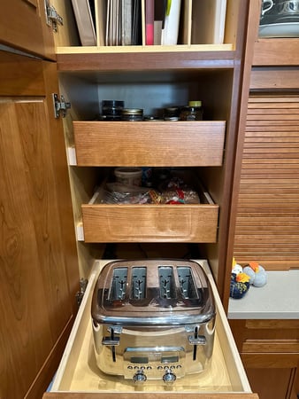 Images Oakridge Cabinet and Design