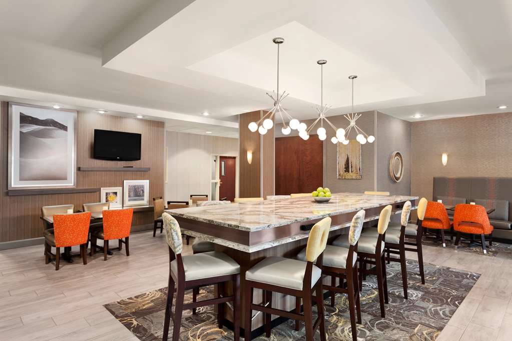 Hampton Inn & Suites Denver-Cherry Creek
