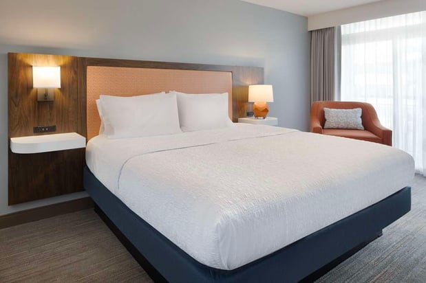 Images Hampton Inn & Suites Myrtle Beach/Oceanfront