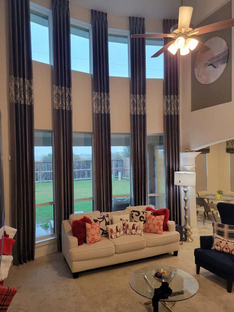 As more people want abundant natural light in their homes, the trend of long multiple windows, including ceiling windows, is back! But, finding the right window covering could be challenging. Check out our collection of Drapes that fit tall windows seamlessly for your home in Katy.
