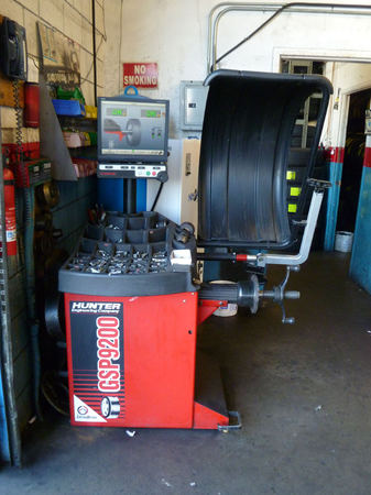 Images Marina Tire & Automotive Service