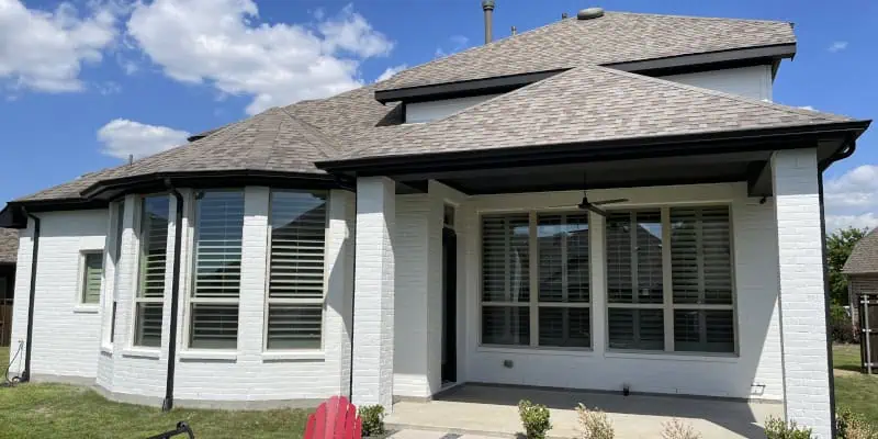 We offer professional window trim painting solutions to enhance your home&rsquo;s curb appeal.
