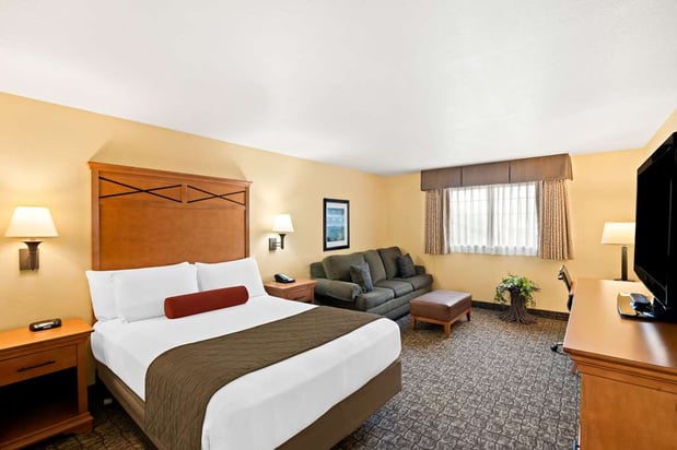 Images Best Western Newberry Station