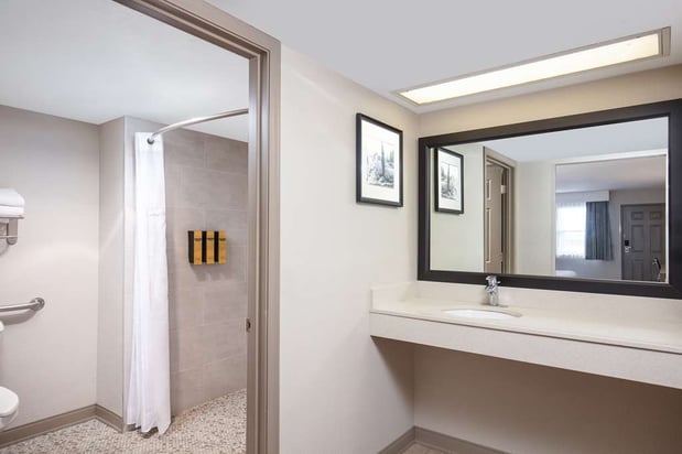 Images Best Western Plus King's Inn & Suites