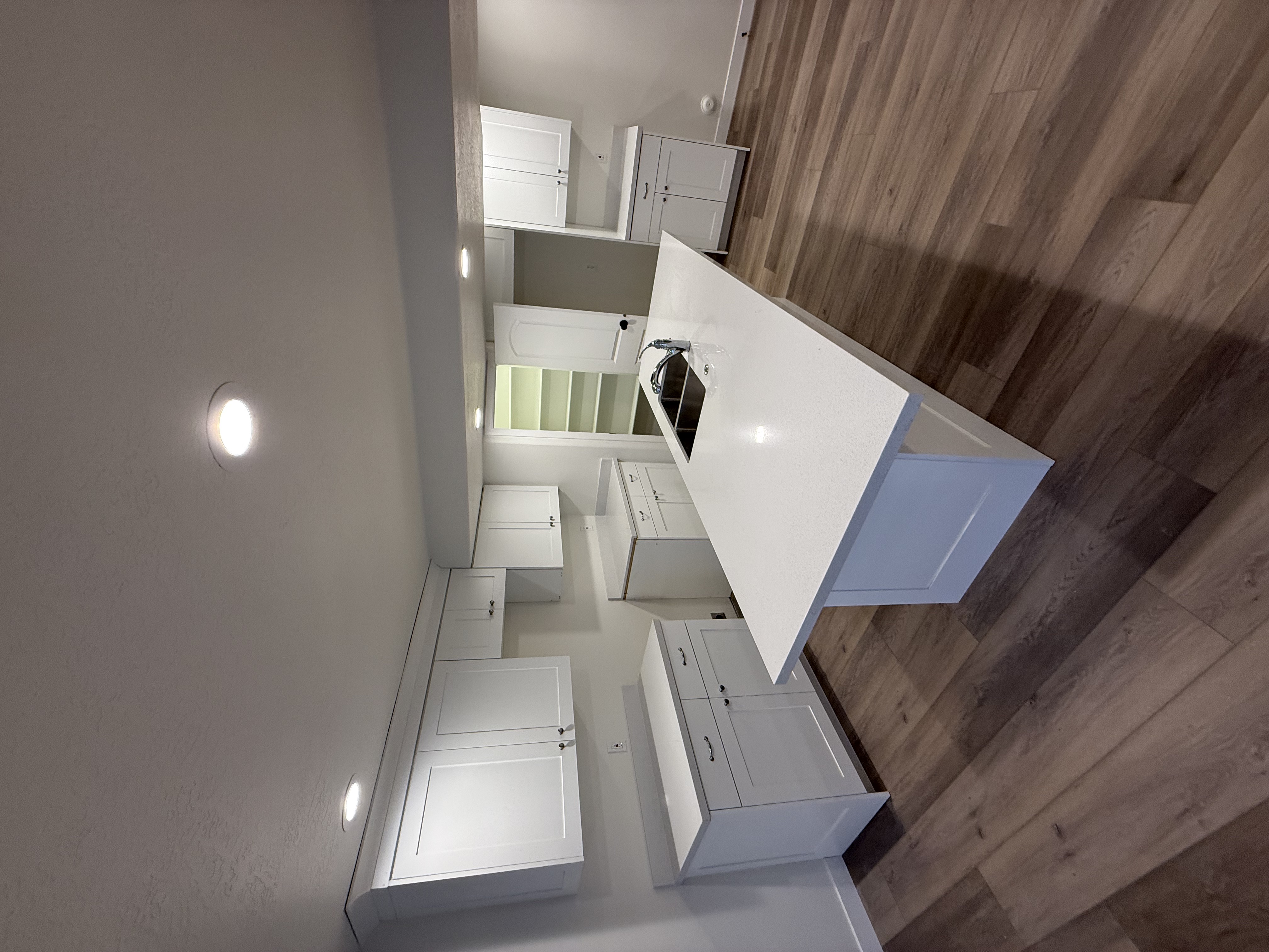 Crown Finish Image