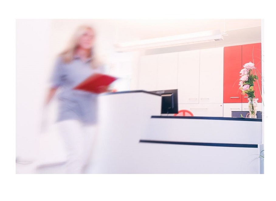 Zahnarztpraxis in der Laguna, Dr. Jutta Waber, Hauptstraße 44B in Pfaffenhofen an der Roth