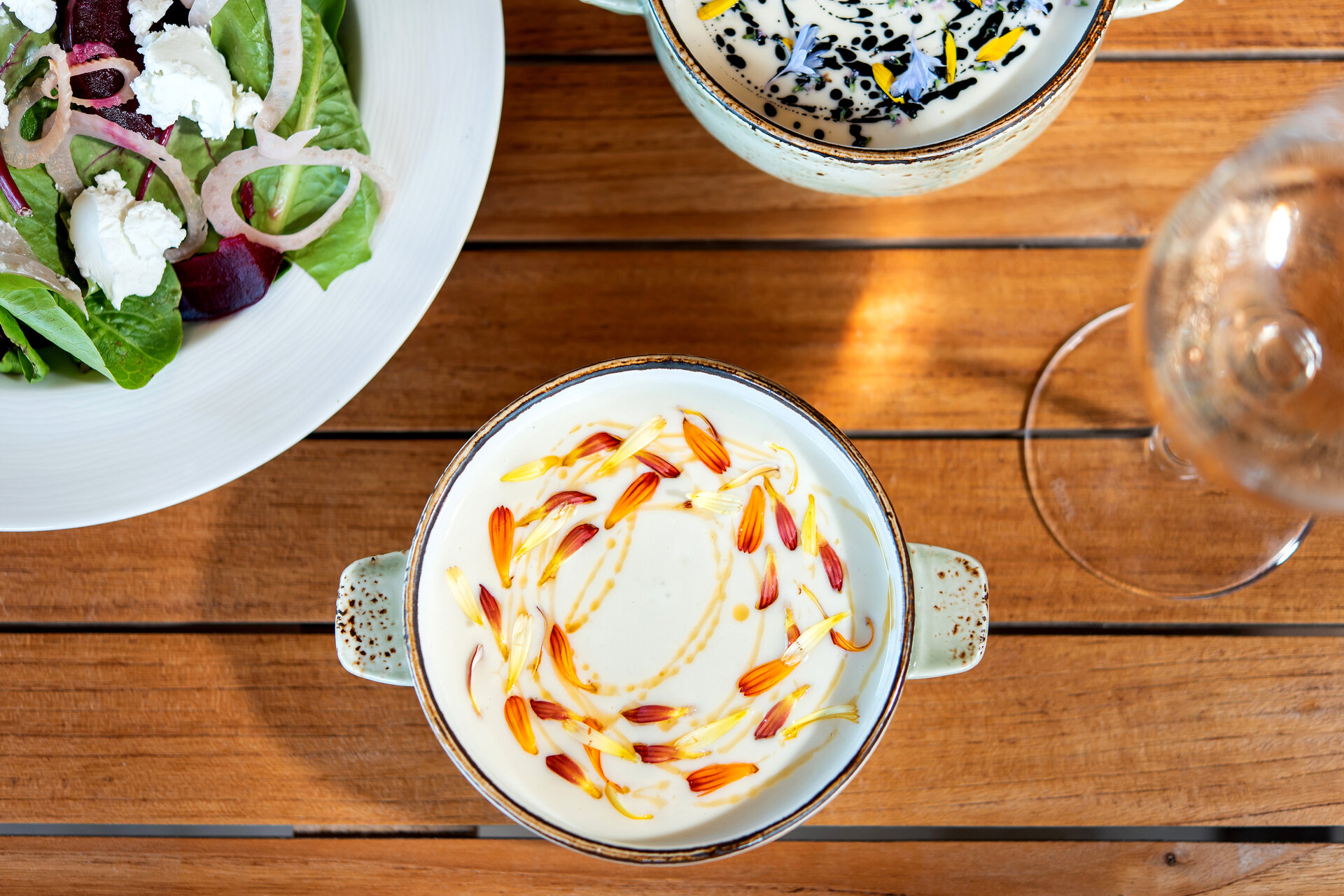 Black Walnut Inn & Vineyard Image