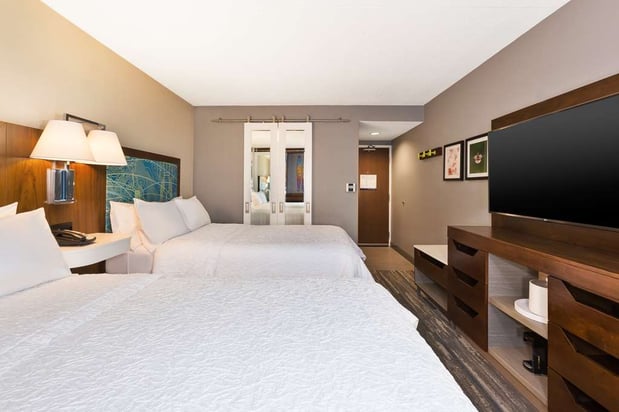 Images Hampton Inn Traverse City